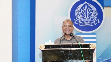 মানুষ যেন হয়রানির শিকার না হয়-সেদিকে লক্ষ্য রাখুন : স্বরাষ্ট্র উপদেষ্টা