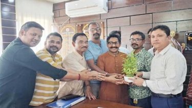 বন্দর ইউএনওর সাথে লাঙ্গলবন্দ স্নানোৎসব উদযাপন ফ্রন্টের শুভেচ্ছা বিনিময়