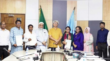 উচ্চশিক্ষায় ৩টি মৌলিক গ্রন্থ প্রকাশ করবে ইউজিসি, চুক্তি স্বাক্ষর