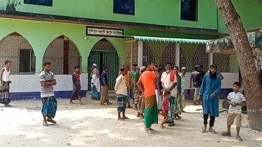 জামালপুরে মসজিদ নিয়ে কোন্দলে লাশ দাফনে বাধা, আতঙ্কে সমাজবাসী
