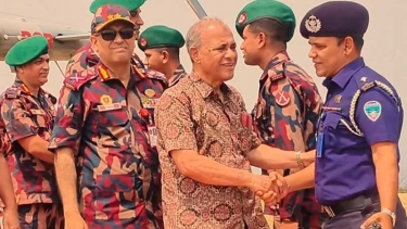পাহাড়ে চাঁদাবাজি ও সন্ত্রাসী কার্যক্রম বন্ধে কঠোর ব্যবস্থা নেওয়া হবে : স্বরাষ্ট্র উপদেষ্টা