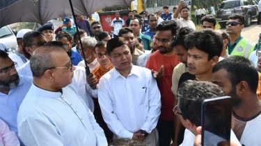 বেরোবিতে শহীদ আবু সাঈদ চত্বর পরিদর্শন করলেন প্রধান বিচারপতি