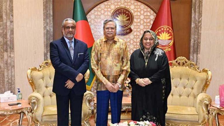 রাষ্ট্রপতির সঙ্গে নবনিযুক্ত ২ বিচারপতির সৌজন্য সাক্ষাৎ