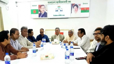 আমরা ঐকমত্যের ভিত্তিতে সনদ সই করে নির্বাচনের পথে হাঁটতে চাই: আমির খসরু