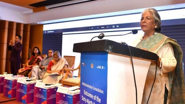 নারীর প্রতি সহিংসতা প্রতিরোধে সকলের ঐক্যবদ্ধ প্রয়াস প্রয়োজন : শারমীন মুরশিদ