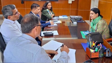 জলবায়ু ঝুঁকি মোকাবিলায় স্থানীয়দের মতামতকে গুরুত্ব দিতে হবে: পরিবেশ উপদেষ্টা