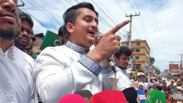 সীমান্তরক্ষী বাহিনীকে জিম্মি করে রেখেছিল হাসিনা: সারজিস আলম