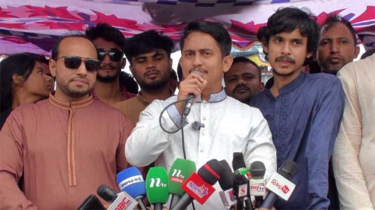 কোনো মার্কা বা দলের পূজারি হওয়া যাবে না: সারজিস