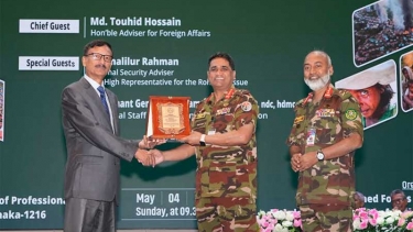 দীর্ঘস্থায়ী রোহিঙ্গা সংকট অঞ্চলকে অস্থিতিশীল করতে পারে: তৌহিদ
