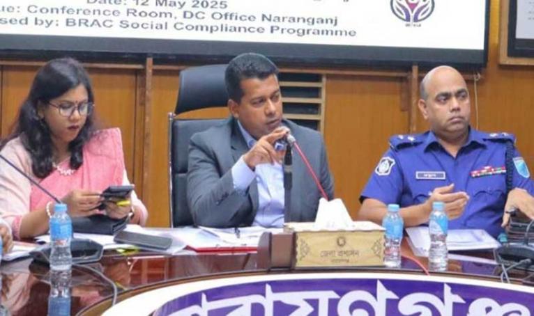 রাস্তায় হাট বসানো অনুমোদন কোনভাবেই দিবো না: ডিসি