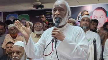 বিএনপি গণতন্ত্রে বিশ্বাস করে বলেই নির্বাচন চায় : ড. মঈন খান