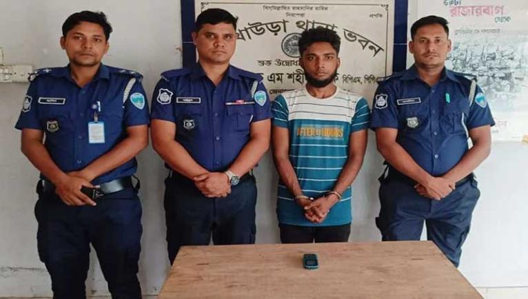 আখাউড়ায় ভুয়া সেনা কর্মকর্তা পরিচয়ে চাঁদা দাবি, প্রতারক গ্রেপ্তার