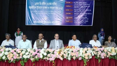ইতিহাস থেকে শিক্ষা নিয়ে দেশ পরিচালনার সুযোগ কাজে লাগাতে হবে : প্রধান বিচারপতি