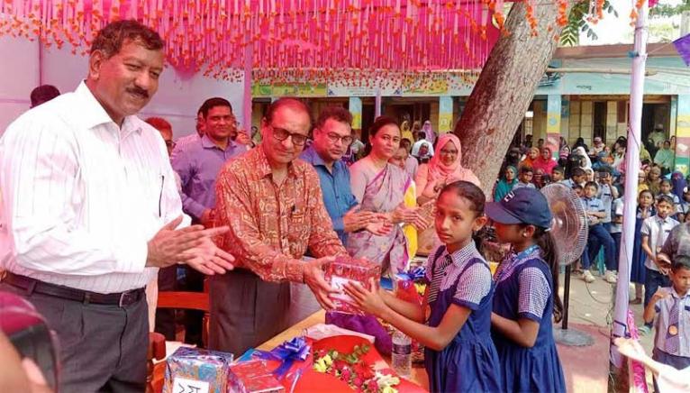 শিশুদের লেখাপড়ার পাশাপাশি নৈতিক শিক্ষায় শিক্ষিত করে তুলতে হবে - গণশিক্ষা উপদেষ্টা