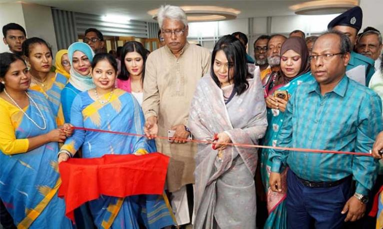 জুলাই গণঅভ্যুত্থানের অডিও-ভিজ্যুয়াল দলিল সংগ্রহে ও সংরক্ষণে কাজ করবে ফিল্ম আর্কাইভ: তথ্য সচিব