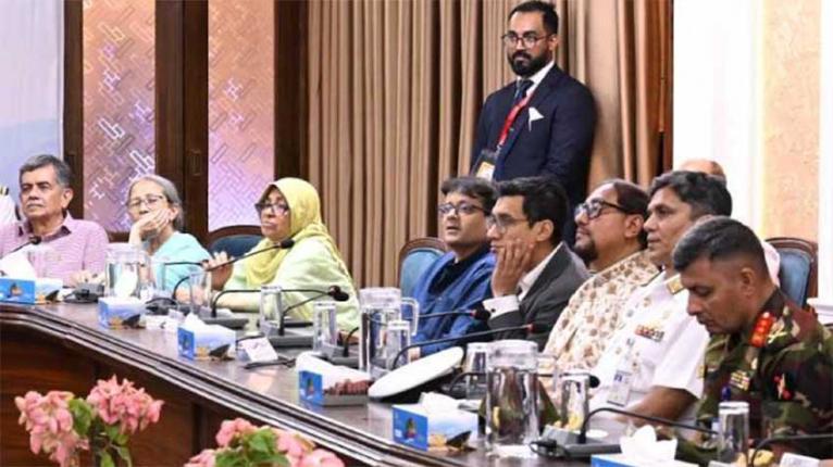 হাটহাজারী-কর্ণফুলীতে দুটি হাসপাতাল নির্মাণের পরিকল্পনা রয়েছে: স্বাস্থ্য উপদেষ্টা