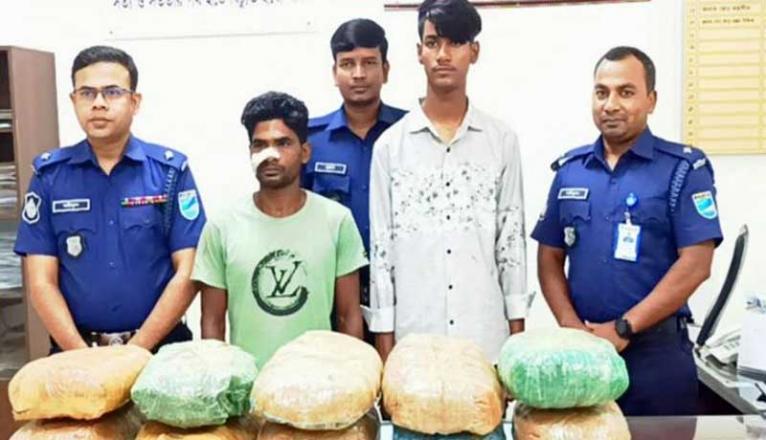 বন্দরে দুই যুবক আটক, ৩০ কেজি গাঁজা উদ্ধার