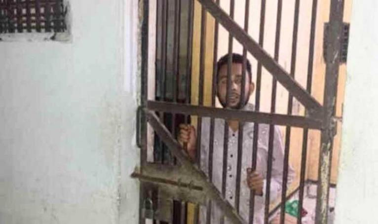 সোনারগাঁয়ে স্কুলছাত্রীকে ধর্ষণচেষ্টার অভিযোগে যুবক আটক