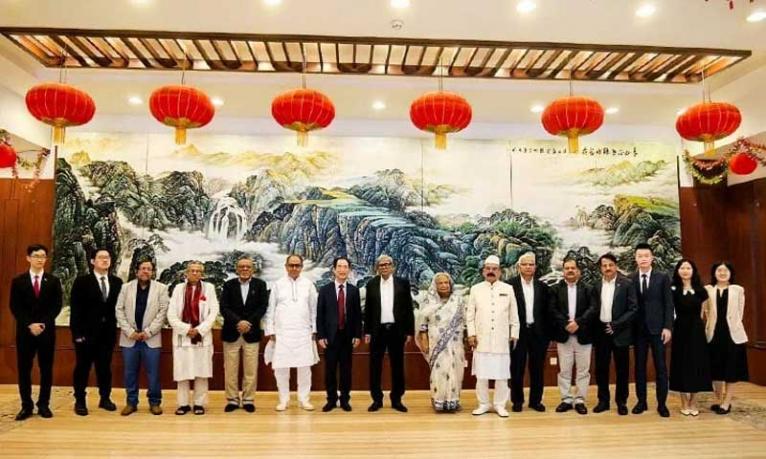 চীনা রাষ্ট্রদূত ইয়াও ওয়েনের আমন্ত্রণে দূতাবাসে বিএনপি প্রতিনিধি দল