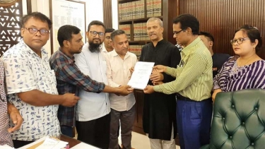 সরকারি চাকরি অধ্যাদেশ পর্যালোচনায় উচ্চ পর্যায়ের কমিটি হচ্ছে : আইন উপদেষ্টা