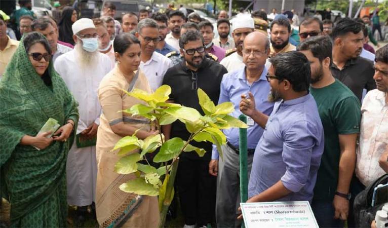 পূর্বাচলে ডিএনসিসি’র বনায়ন কর্মসূচির উদ্বোধন