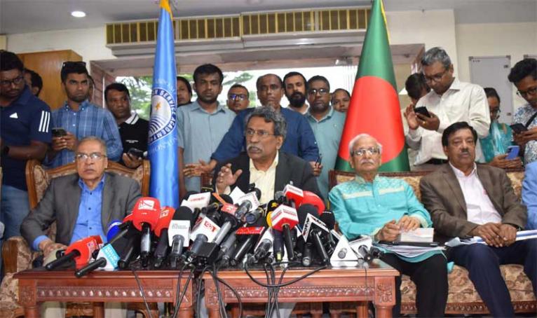 প্রায় সকল দলই রাষ্ট্রপতি নির্বাচন পদ্ধতি পরিবর্তনে আগ্রহী : অধ্যাপক আলী রীয়াজ