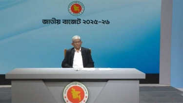 আওয়ামী লীগ সরকার আর্থিক খাত ধ্বংসের কিনারায় নিয়ে গেছে : অর্থ উপদেষ্টা