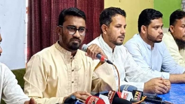 উপদেষ্টা আসিফ মাহমুদের ‘দুর্নীতি’ বিরুদ্ধে তদন্তের দাবি রাশেদ খানের