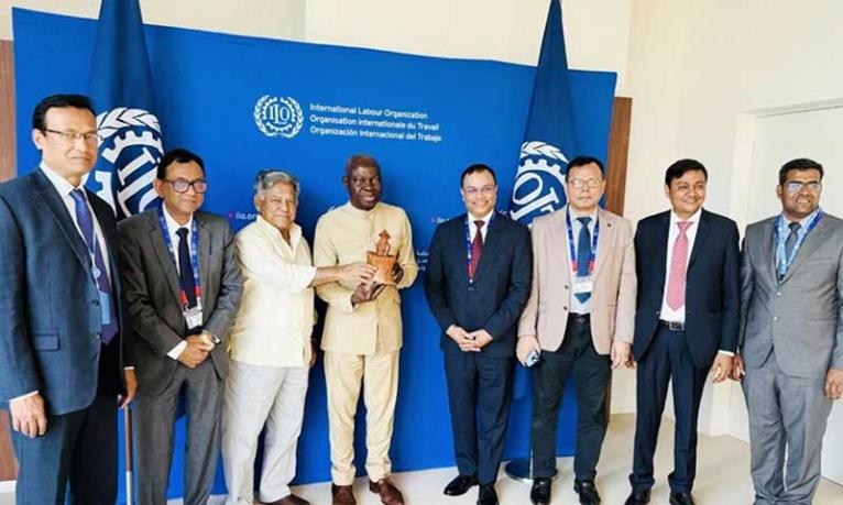 ‘কর্মসংস্থান অধিদপ্তর’ প্রতিষ্ঠার উদ্যোগ নিয়েছে সরকার : শ্রম উপদেষ্টা