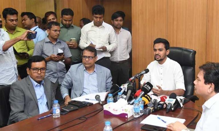 নির্মাণাধীন ৪৪টি পাবলিক লাইব্রেরি উদ্বোধন করলেন স্থানীয় সরকার উপদেষ্টা