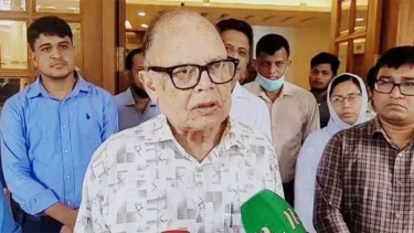 বন্যাদুর্গত এলাকার জন্য খাদ্য বরাদ্দ বাড়ানো হবে: খাদ্য উপদেষ্টা