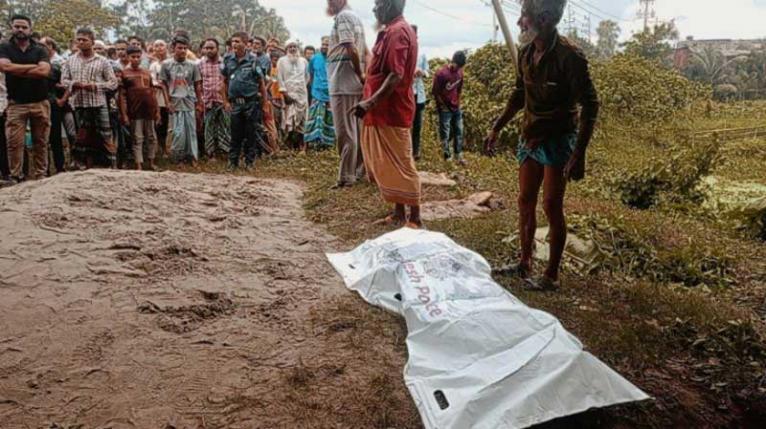 সোনারগাঁয়ে খালপাড় থেকে যুবকের গলাকাটা লাশ উদ্ধার