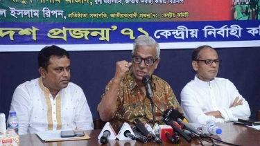 পদত্যাগের কথা না বলে নির্বাচন দিন : প্রধান উপদেষ্টাকে ফারুক