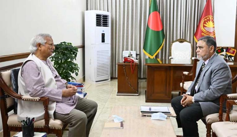প্রধান উপদেষ্টার সঙ্গে সিইসির সৌজন্য সাক্ষাৎ