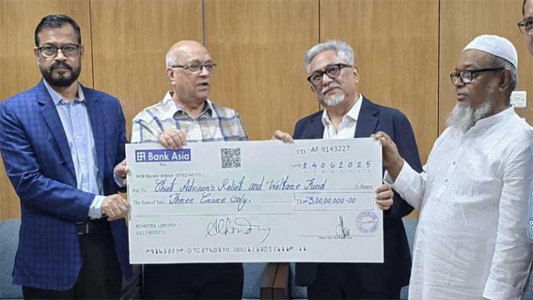 প্রধান উপদেষ্টার পক্ষে ৩ কোটি টাকার অনুদান গ্রহণ করলেন দুর্যোগ উপদেষ্টা