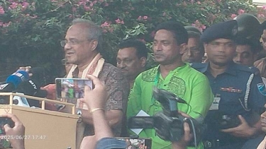 সকল ধর্মের মানুষ নিঃসংকোচে ও নির্ভয়ে ধর্মীয় অনুষ্ঠান পালন করবে : স্বরাষ্ট্র উপদেষ্টা