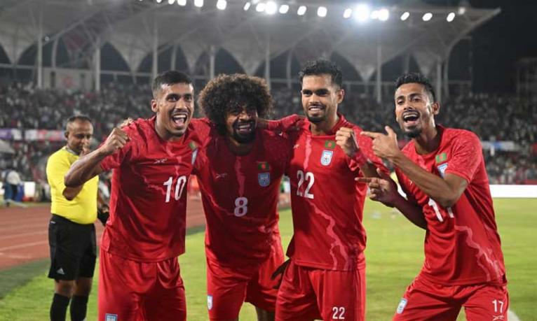 হামজা-সোহেলের গোলে দুর্দান্ত জয় বাংলাদেশের