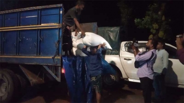জামালপুরে ছাত্রদল নেতার গুদাম থেকে ৫৬ বস্তা ভিজিএফ চাল উদ্ধার : আটক ৩