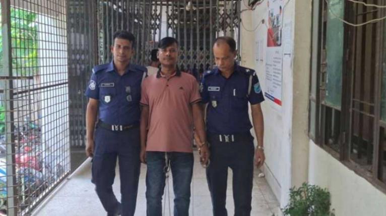ফতুল্লায় অস্ত্র ও গুলিসহ আটকের মামলায় যুবকের ১৫ বছরের কারাদণ্ড