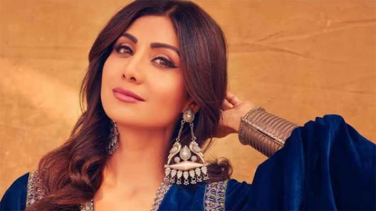 পৃথিবী ছেড়ে মহাকাশে যাচ্ছেন শিল্পা শেঠি