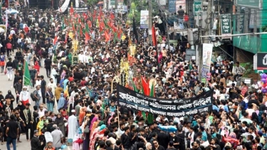 পবিত্র আশুরা উপলক্ষে তাজিয়া মিছিল