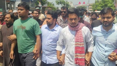 গণঅভ্যুত্থানের শক্তি এখনো মাঠে আছে: নাহিদ