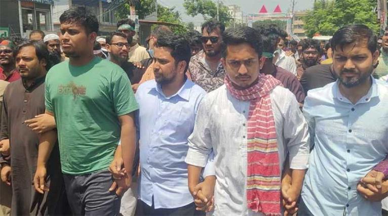 গণঅভ্যুত্থানের শক্তি এখনো মাঠে আছে: নাহিদ