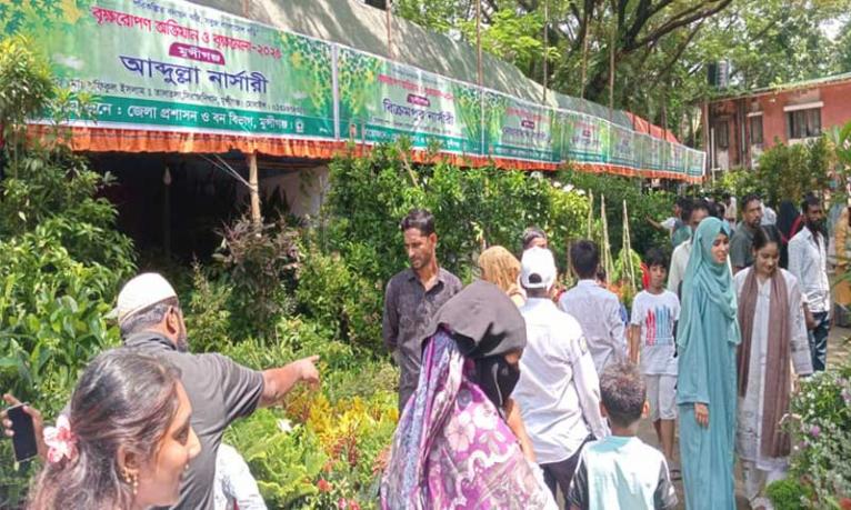 মুন্সীগঞ্জে ১৫ দিনব্যাপী বৃক্ষরোপণ অভিযান ও বৃক্ষ মেলা