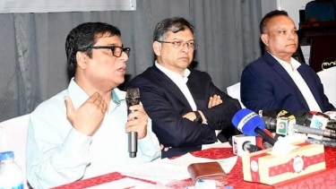 ভারতের রাষ্ট্রীয় পৃষ্ঠপোষকতায় মিডিয়াগুলো গুজব প্রচার করে: মাহবুব মোর্শেদ