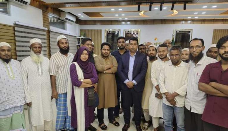 ফতুল্লায় অবহেলিত ‘পাকিস্তানি খাদে’ ৪০ বছরের দুর্ভোগের অবসানের আশ্বাস ডিসির