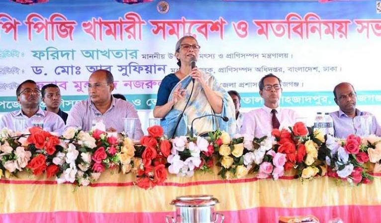 দুধের ন্যায্য মূল্য নির্ধারণে জাতীয় নীতি প্রয়োজন : মৎস্য ও প্রাণিসম্পদ উপদেষ্টা
