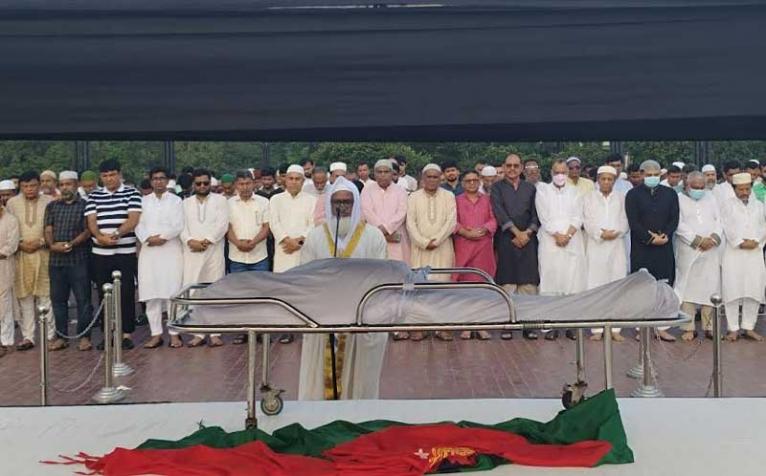 জাতীয় সংসদের দক্ষিণ প্লাজায় আব্দুল মান্নান তালুকদার এর জানাজা অনুষ্ঠিত