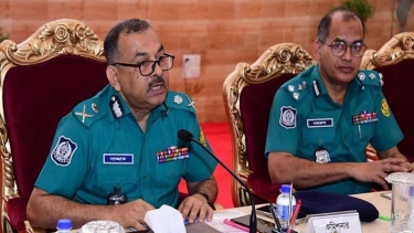 আইনশৃঙ্খলা রক্ষায় অপরাধীদের কঠোরভাবে দমন করতে হবে: ডিএমপি কমিশনার