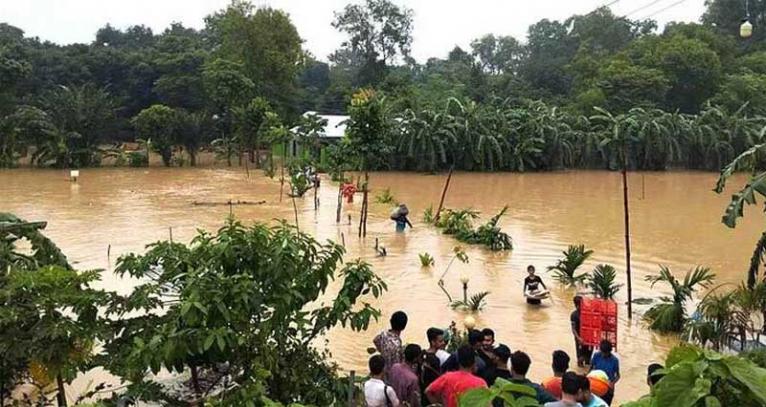 কুমিল্লায় বাড়ছে গোমতী নদীর পানি, জরুরি সতর্কতা